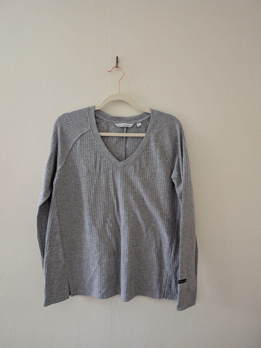 Calvin Klein Jeans Grey Waffle Knit V-Neck Long Sleeve Top S
